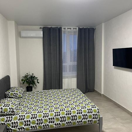 Апартаменти Люкс 5 Khmel'nyts'kyy Exterior photo